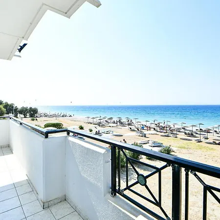 Paris Sea Front Suites Ialisos